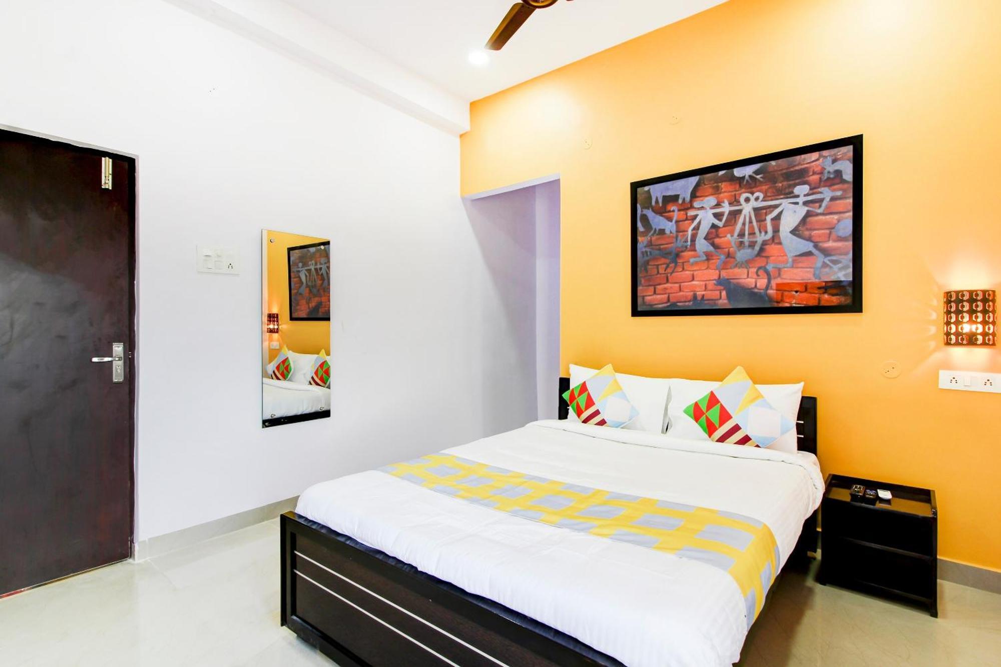 Hotel O Home Comfortable Stays, Near Aasam Gadh Current Office Sururnagar Dış mekan fotoğraf