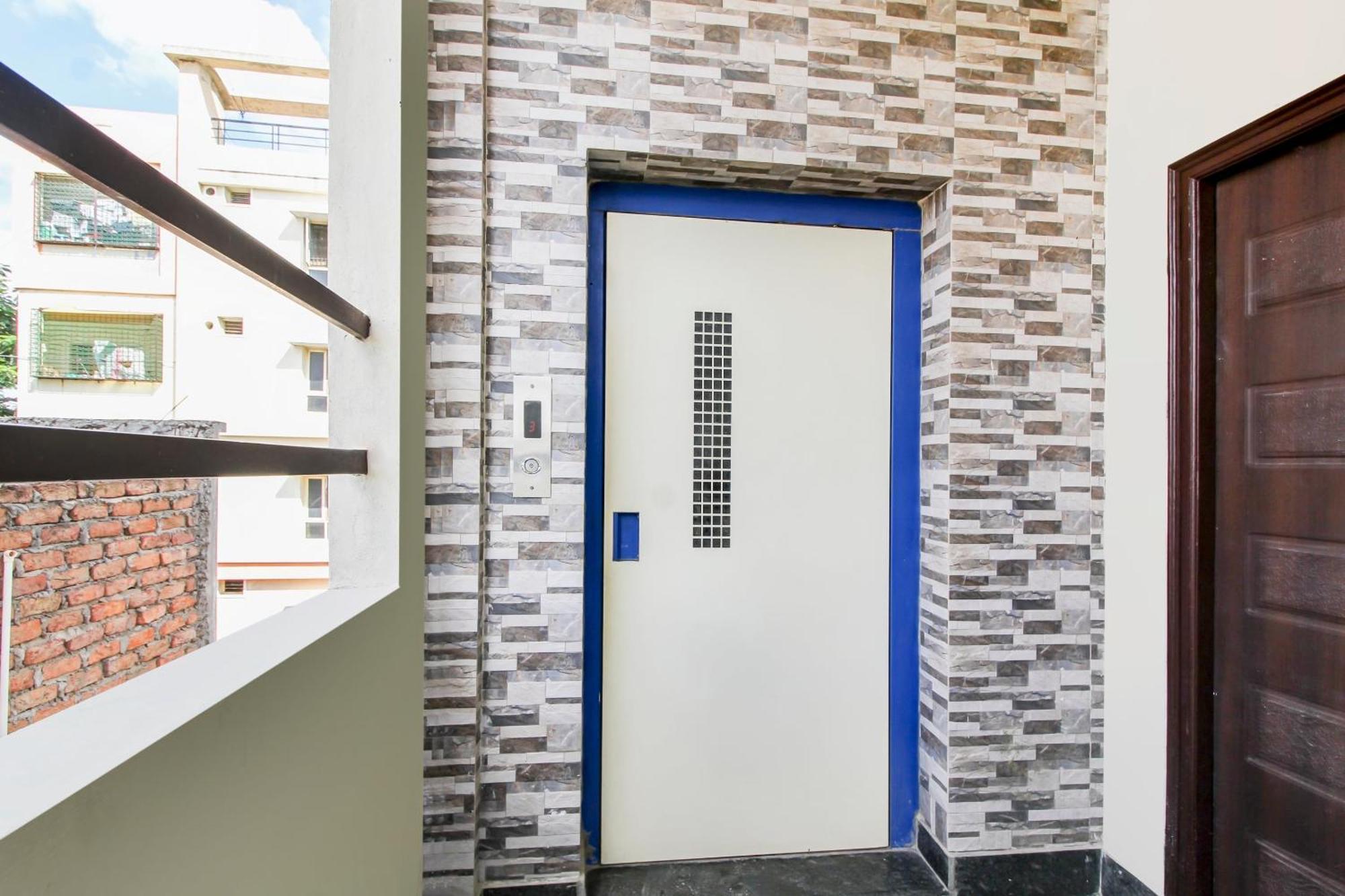 Hotel O Home Comfortable Stays, Near Aasam Gadh Current Office Sururnagar Dış mekan fotoğraf