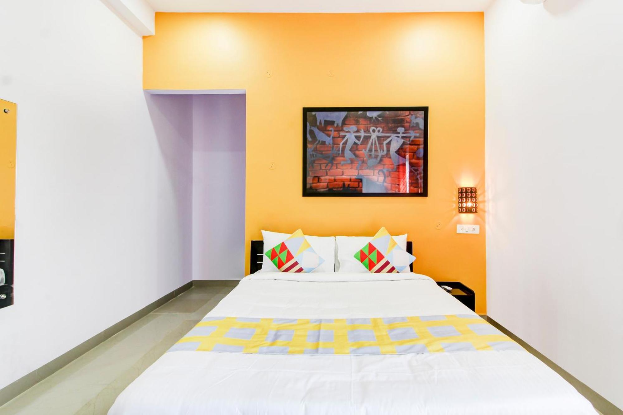 Hotel O Home Comfortable Stays, Near Aasam Gadh Current Office Sururnagar Dış mekan fotoğraf